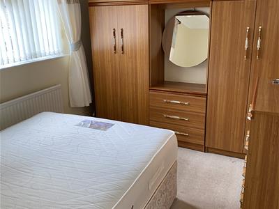 Bedroom no.2 rear double: